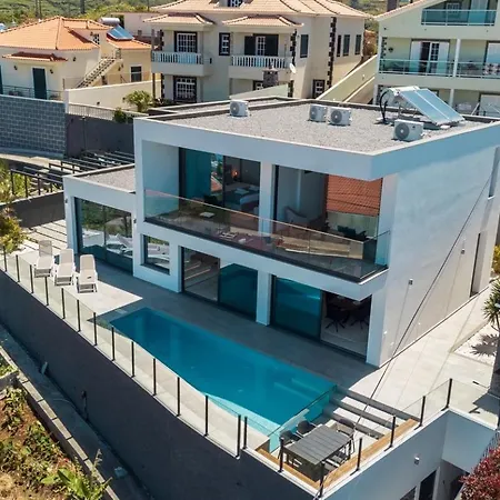 Villa Guestready - Sunset Heaven Calheta (Madeira)