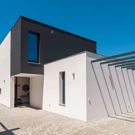 Вилла Guestready - Sunset Heaven *