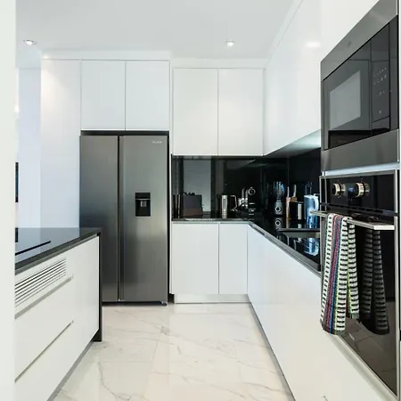 Вилла Guestready - Sunset Heaven